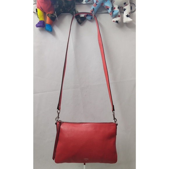 Fossil Red Leather Credit Card Slots Zipper Closure Crossbody Bag - Picture 7 of 16